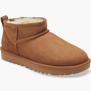 Ugg Ultra Mini Sz 5 (Child's Sz 5/Women's Sz 7))